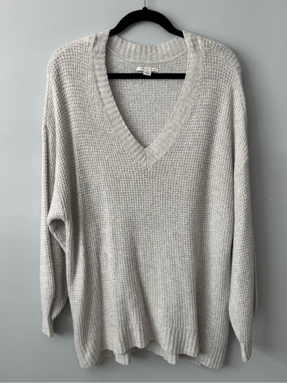 American Eagle V-Neck Waffle Knit Women's Sweater - Light Grey